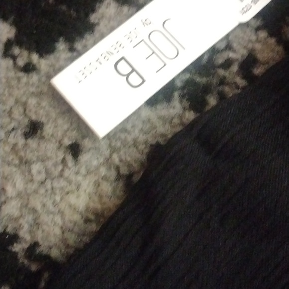 NWT black JOE B. high & elastic waisted newsboy style shorts w/ tasseled belt-M - Picture 5 of 6